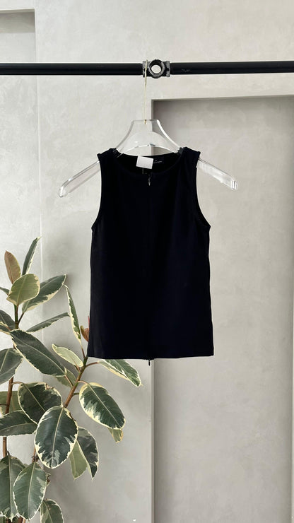 توب نسائي حفر