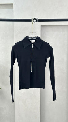 بلوز نسائي مع سحاب