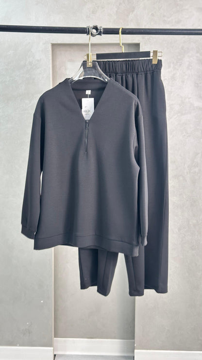 بدلة نسائي مريحة