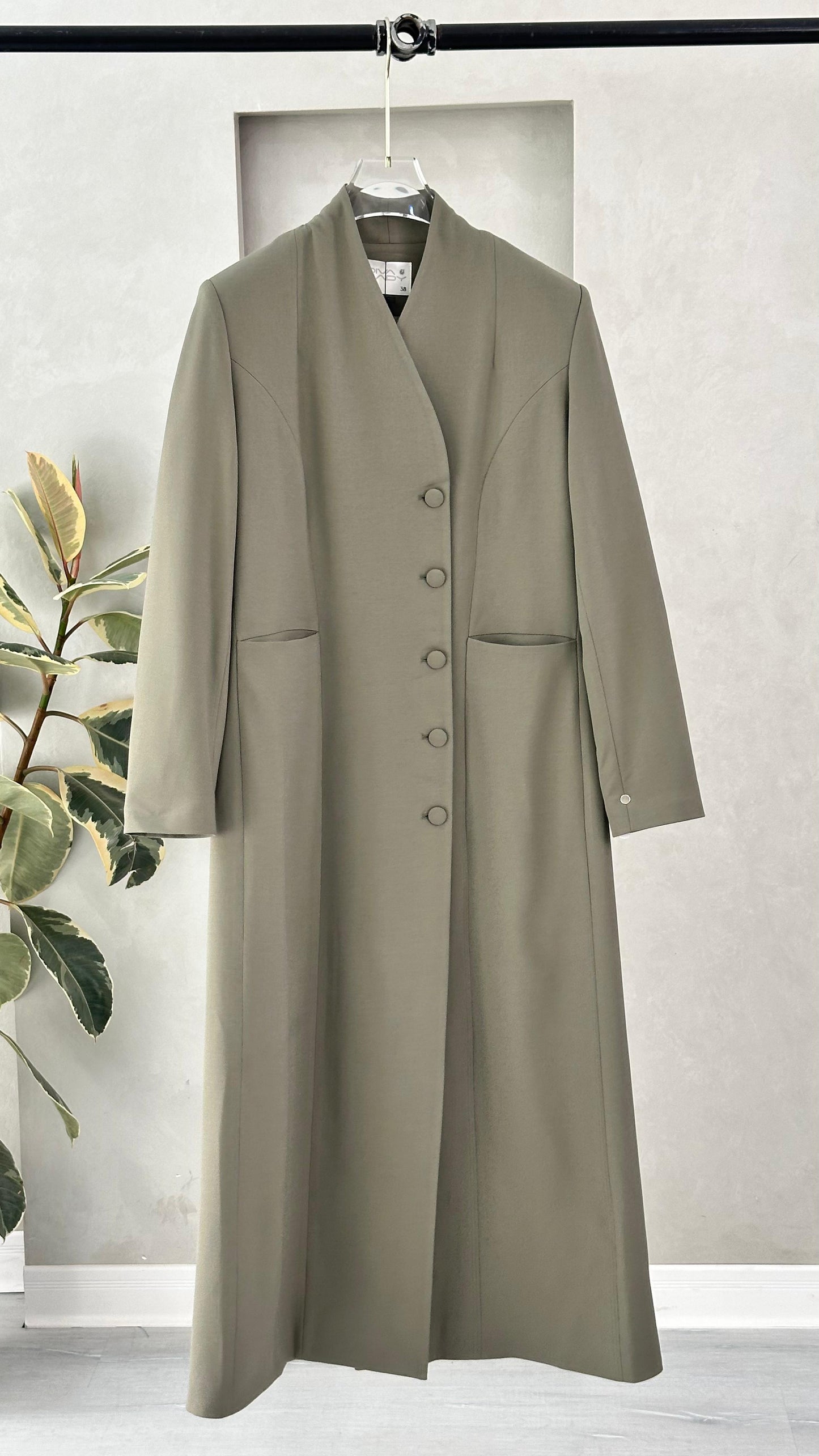 جاكيت نسائي ازرار جانبية