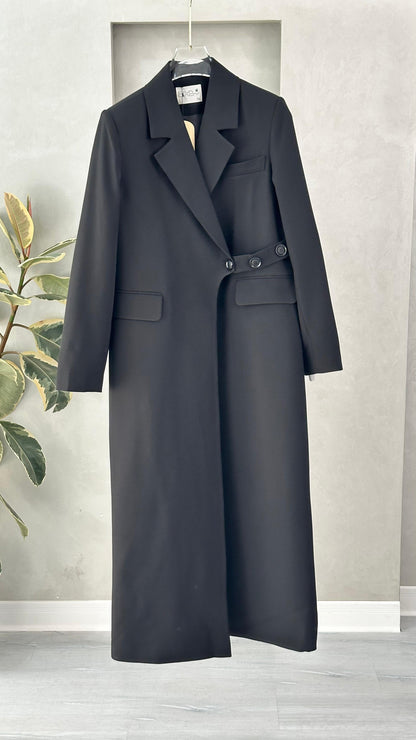 جاكيت حزام ع جنب ازرار