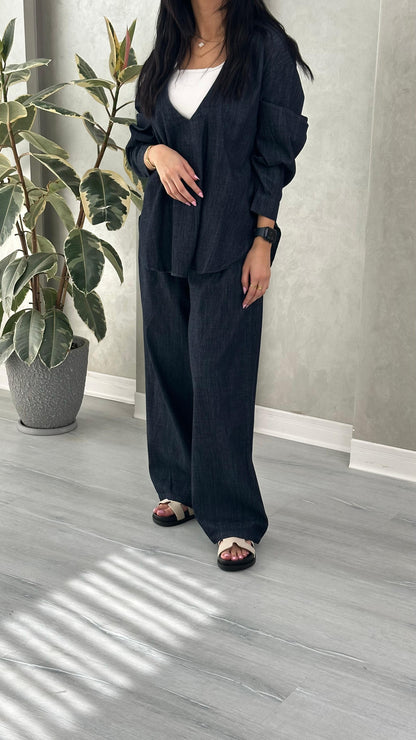 بدلة بقصة رسمية مريحة