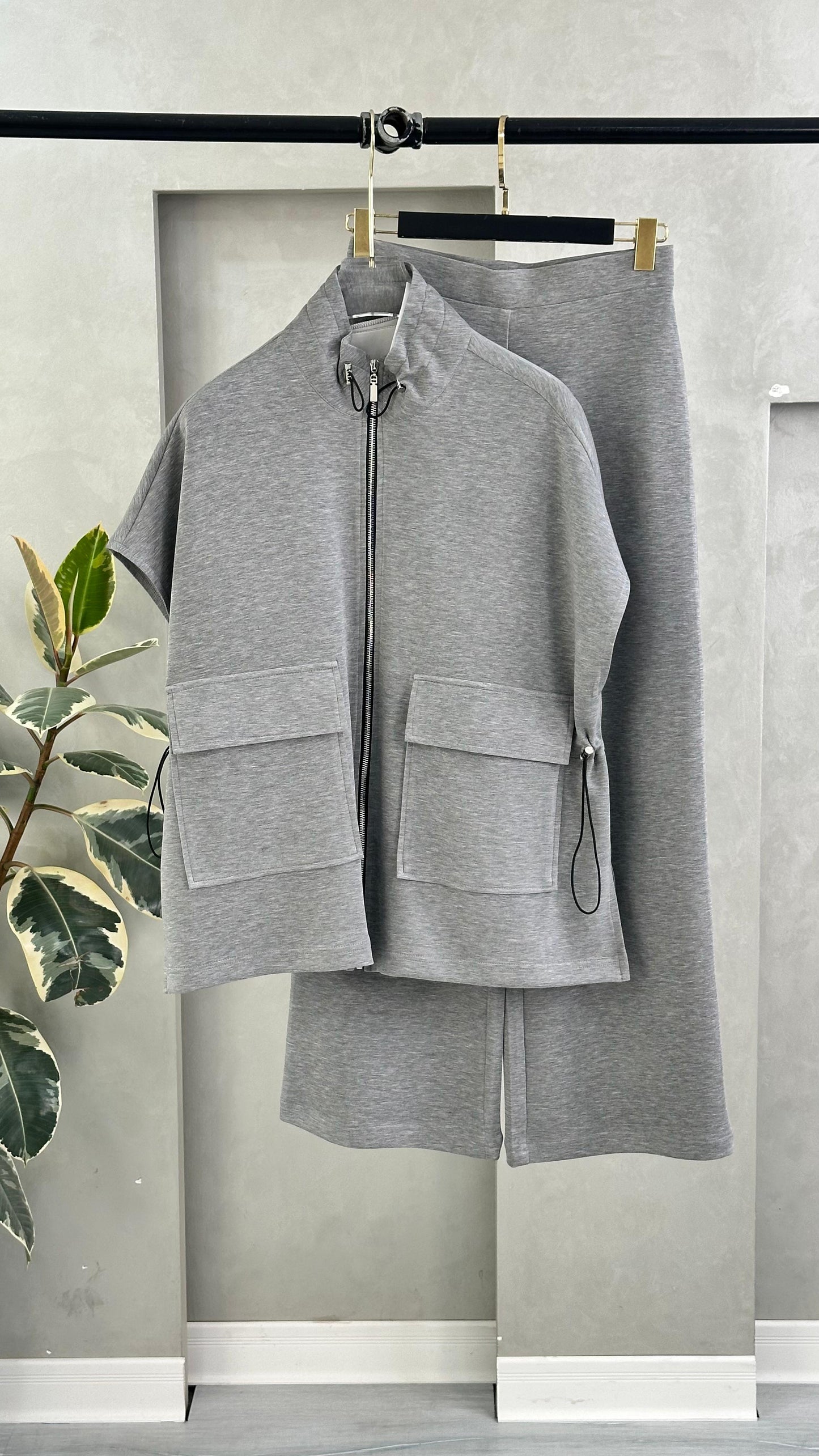 بدلة نسائي جاكيت واسع