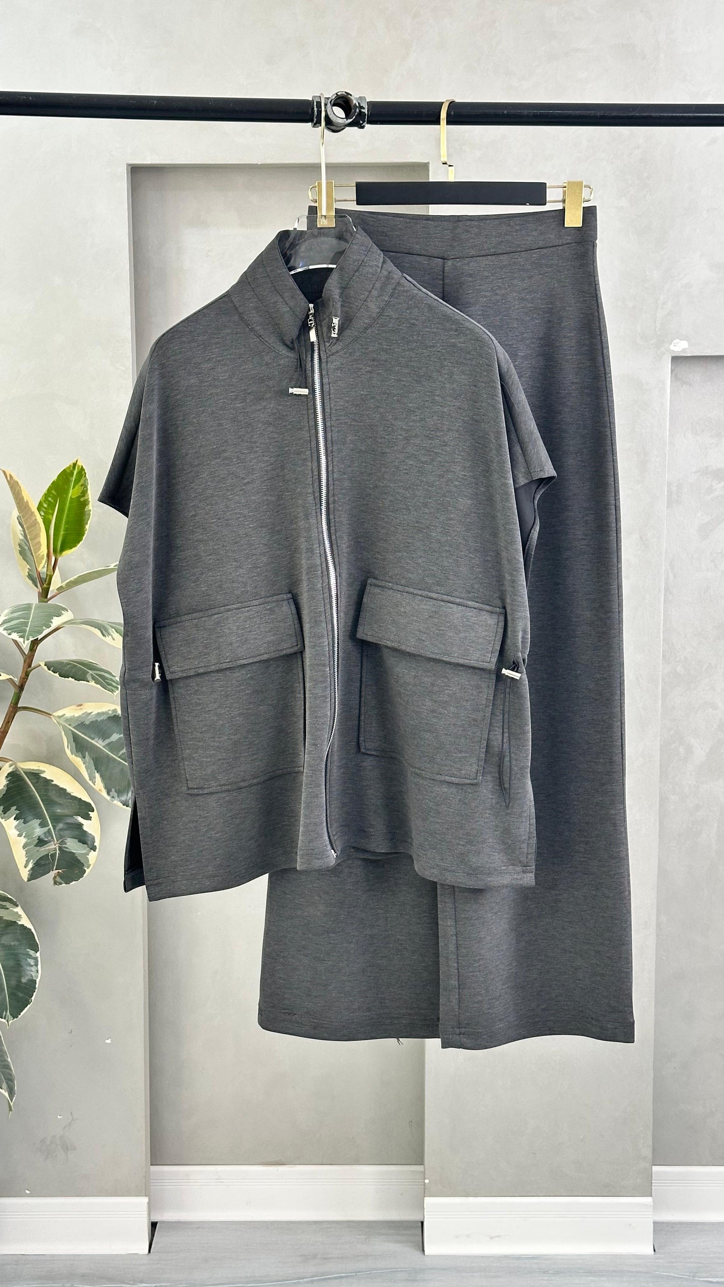 بدلة نسائي جاكيت واسع