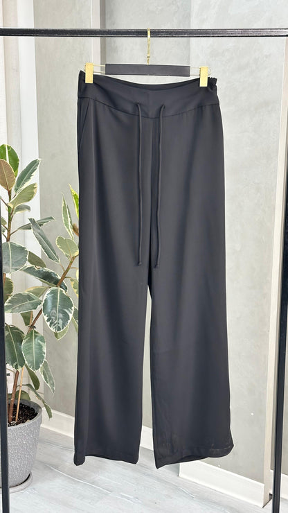 بنطلون رسمي فضفاض