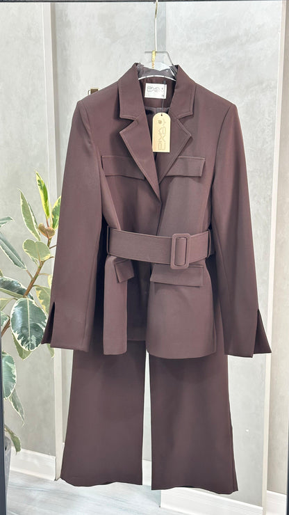 بدلة رسمي حزام