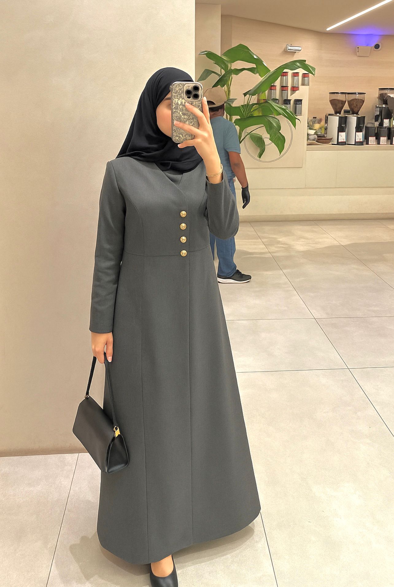 جاكيت نسائي طويل