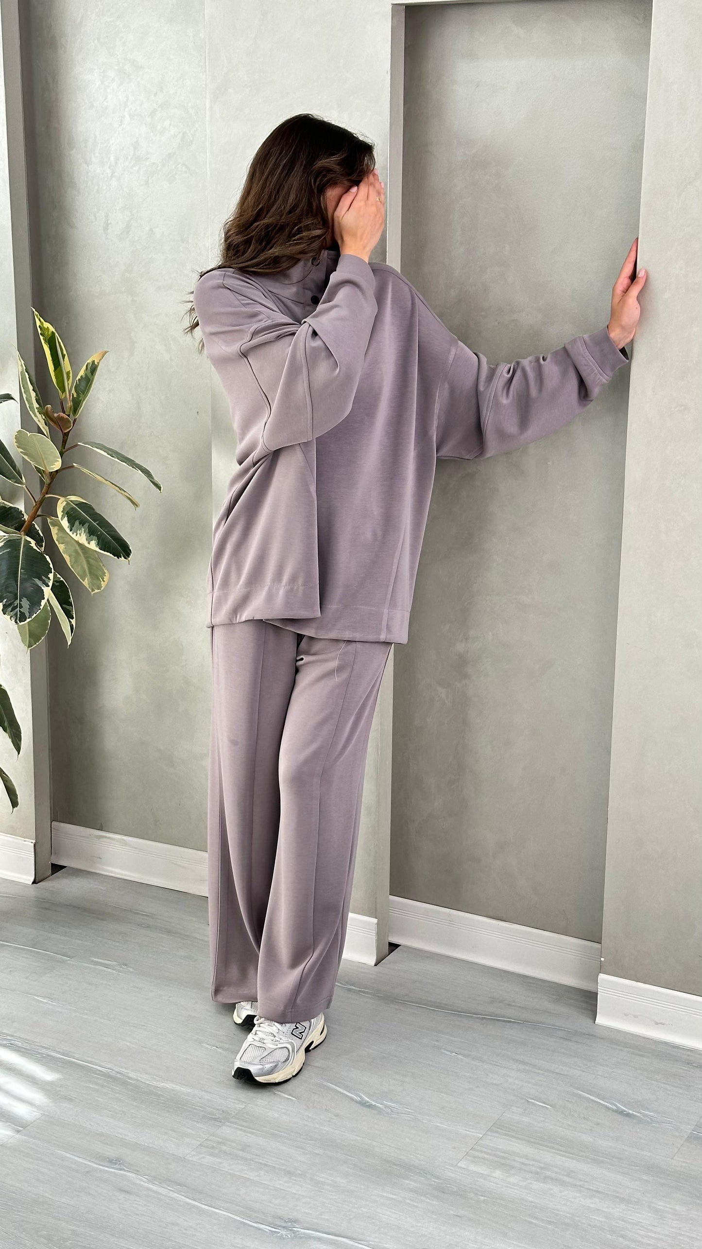 بدلة نسائي ازرار