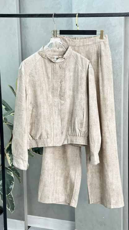 بدلة نسائي بنطال عريض