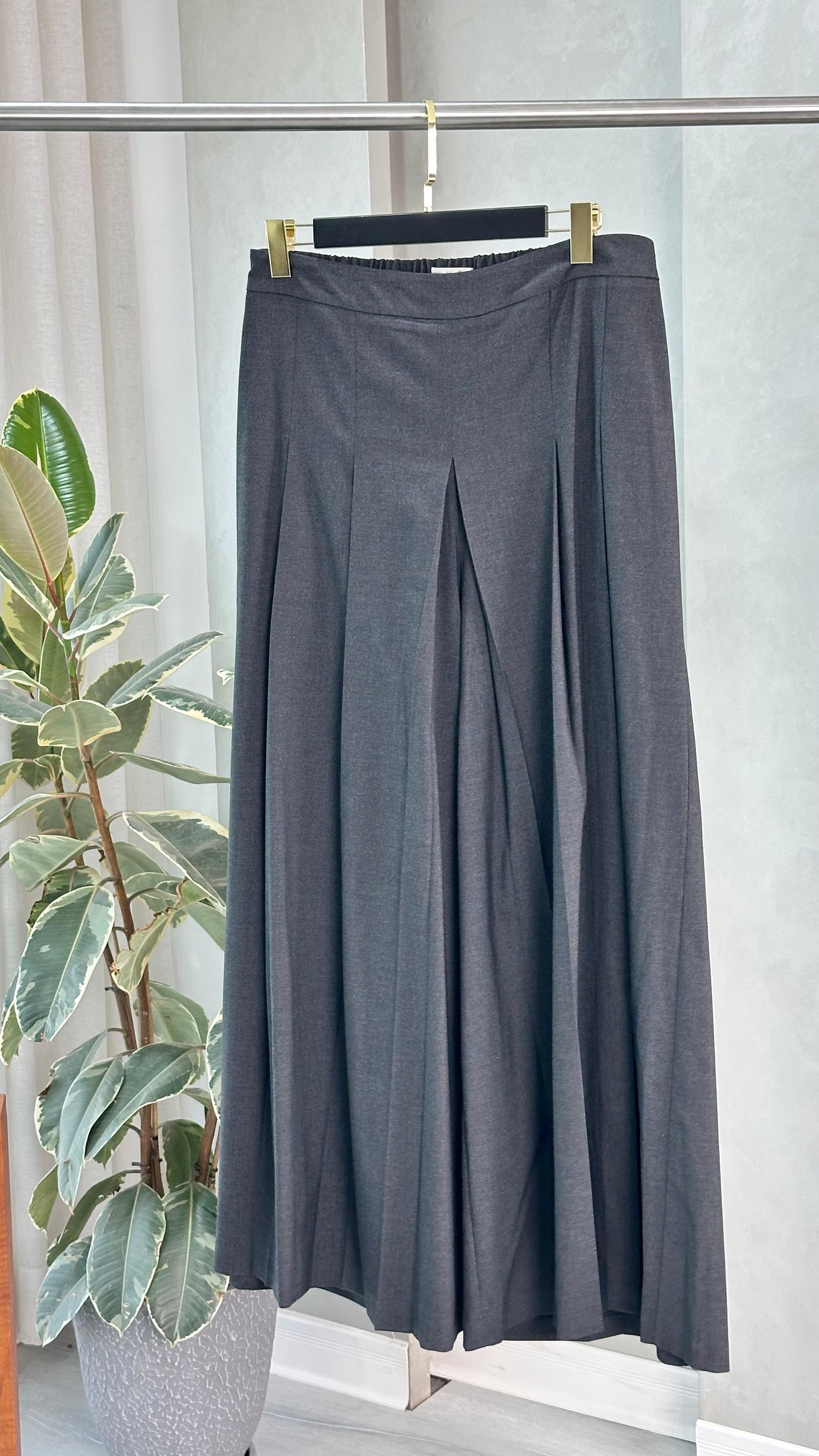 بنطلون رسمي عريض جدا