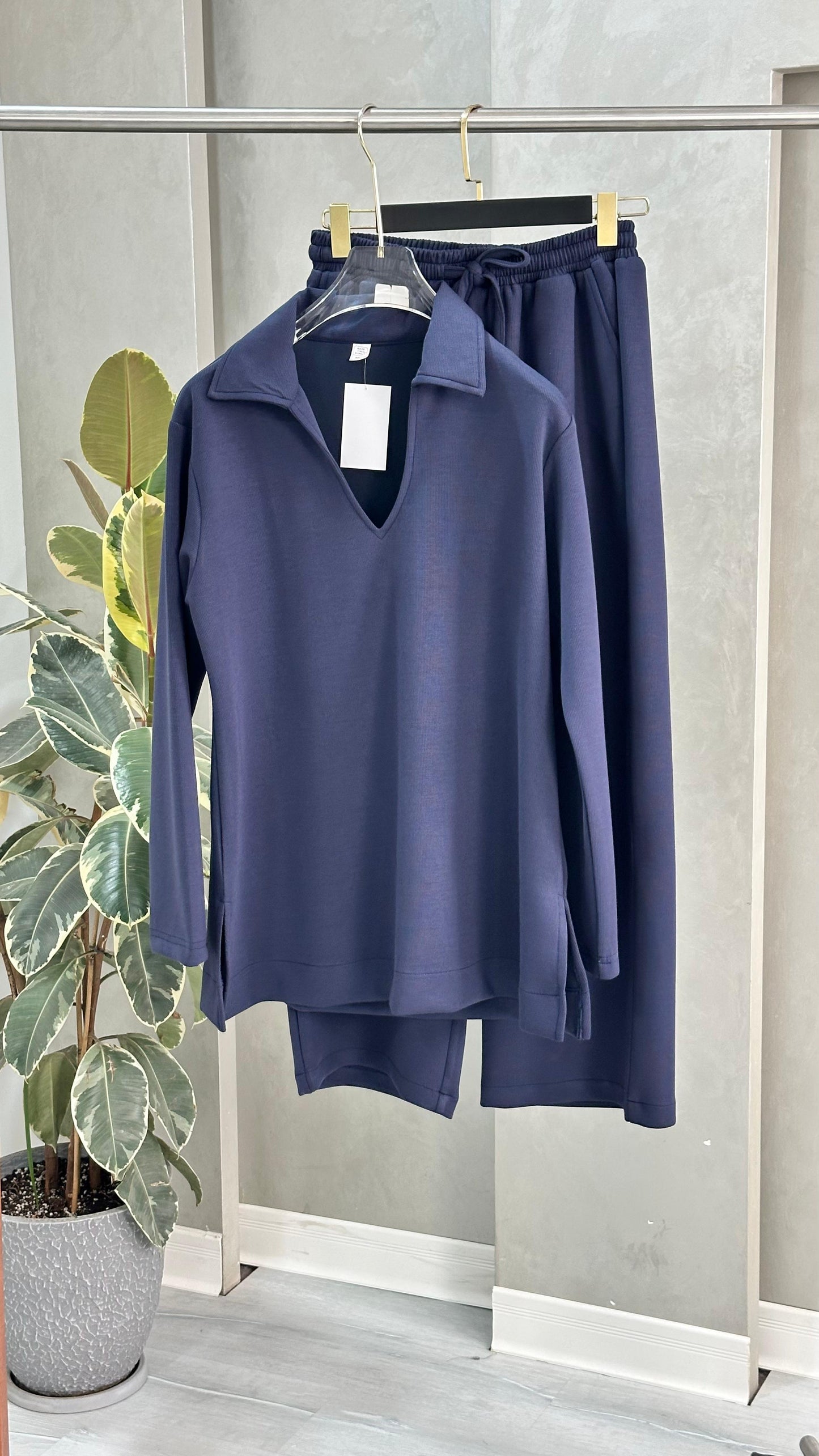 بدلة نسائي كاجوال