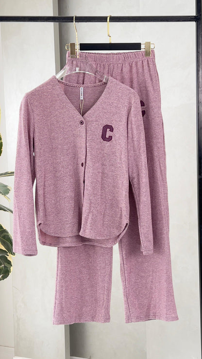 بيجامة نسائي