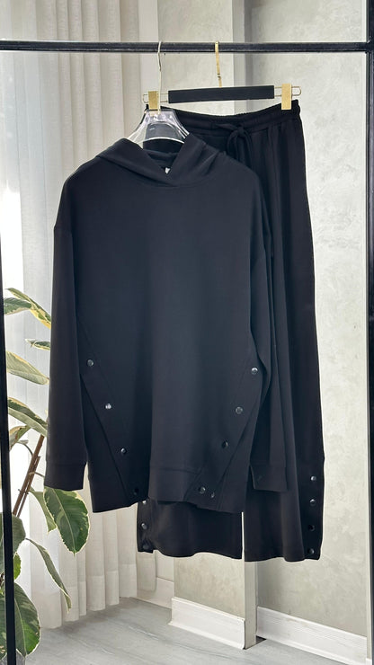 بدلة نسائي بسترة رأس