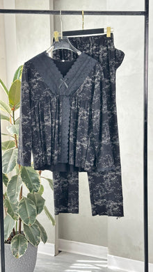 بيجامة نسائي ببنطال عريض