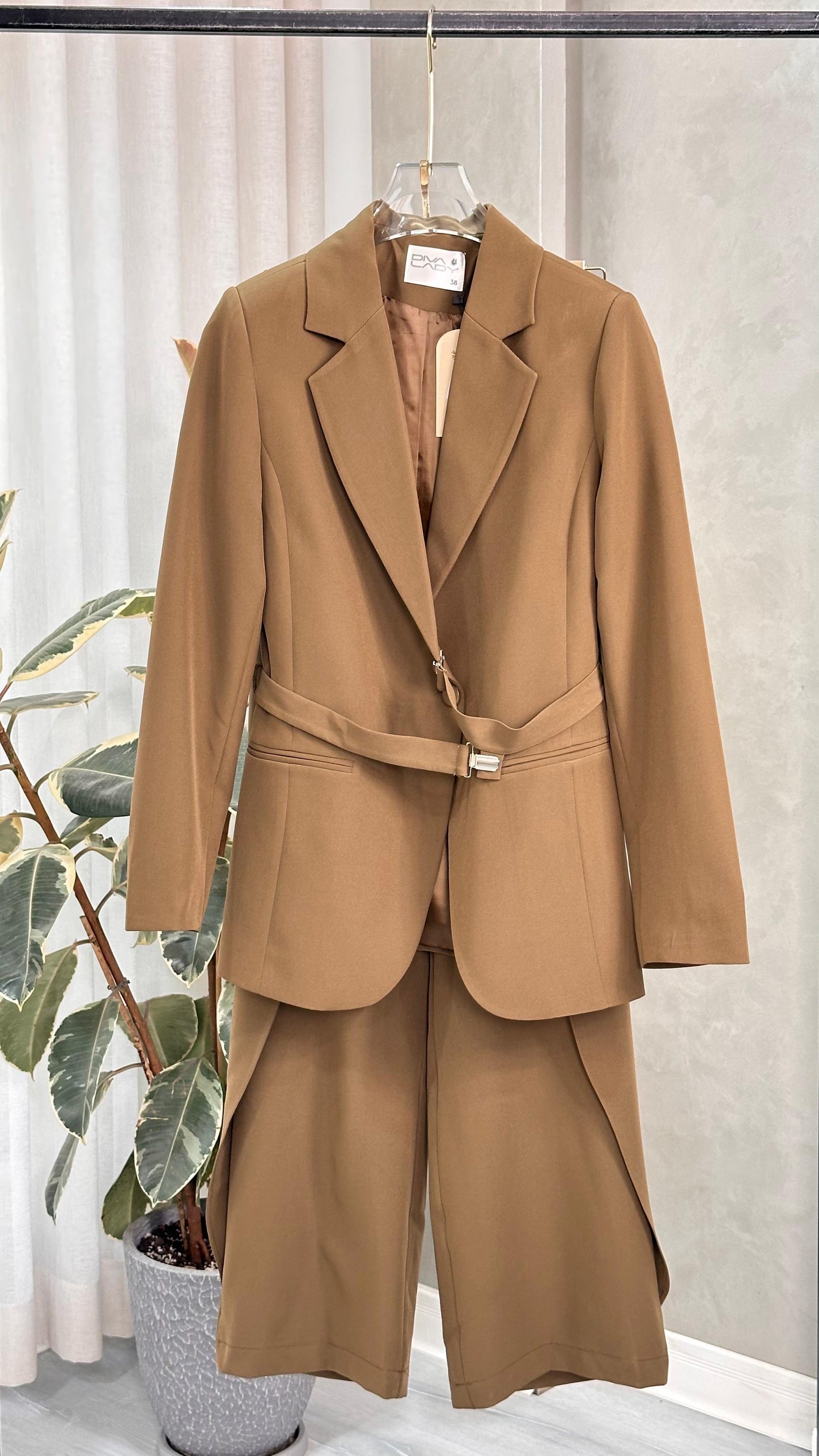 بدلة رسمي حزام