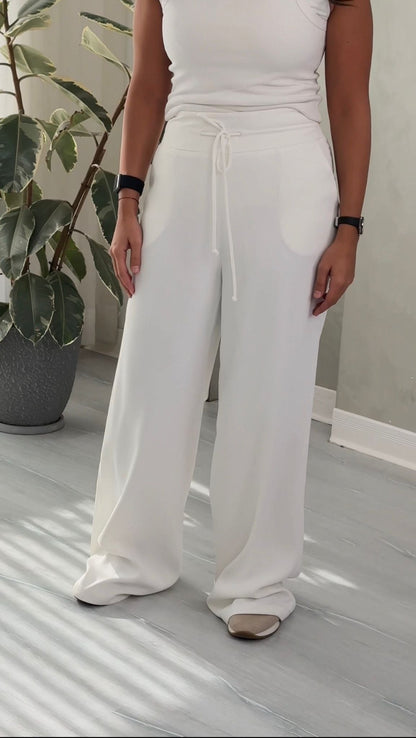 بنطلون رسمي فضفاض