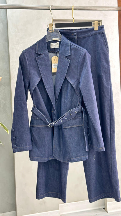 بدلة جينز رسمي بقصة انيقة