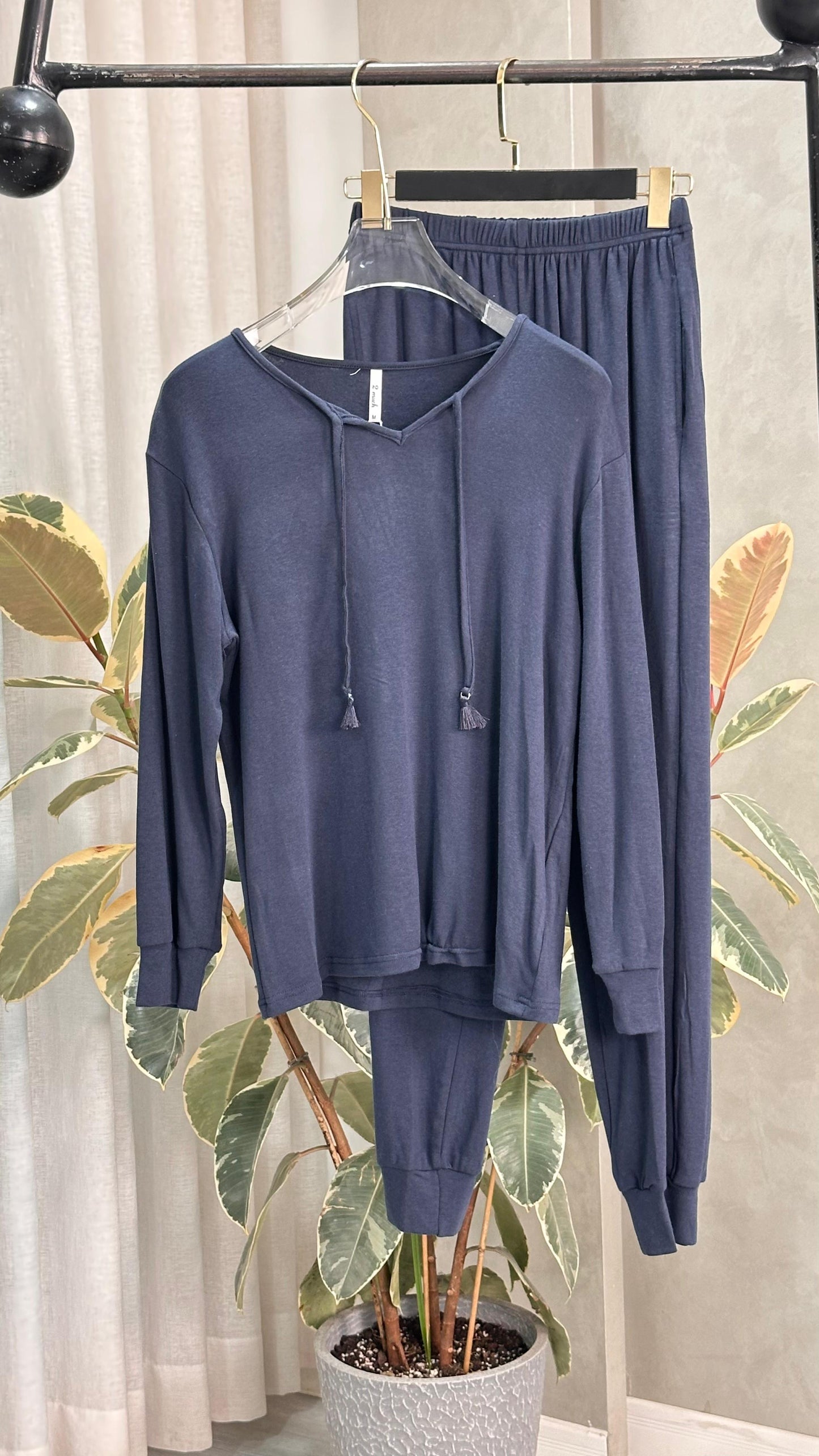 بيجامة نسائي عملي