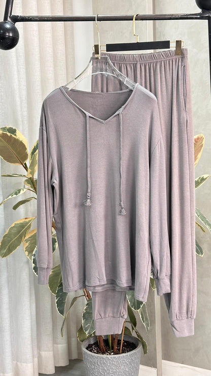 بيجامة نسائي عملي