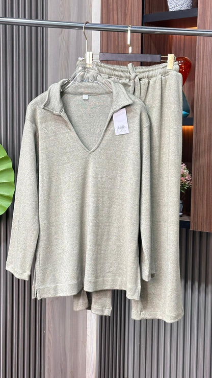 بدلة نسائي  سادة