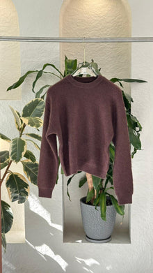 بلوزة نسائي عملية ومريحة