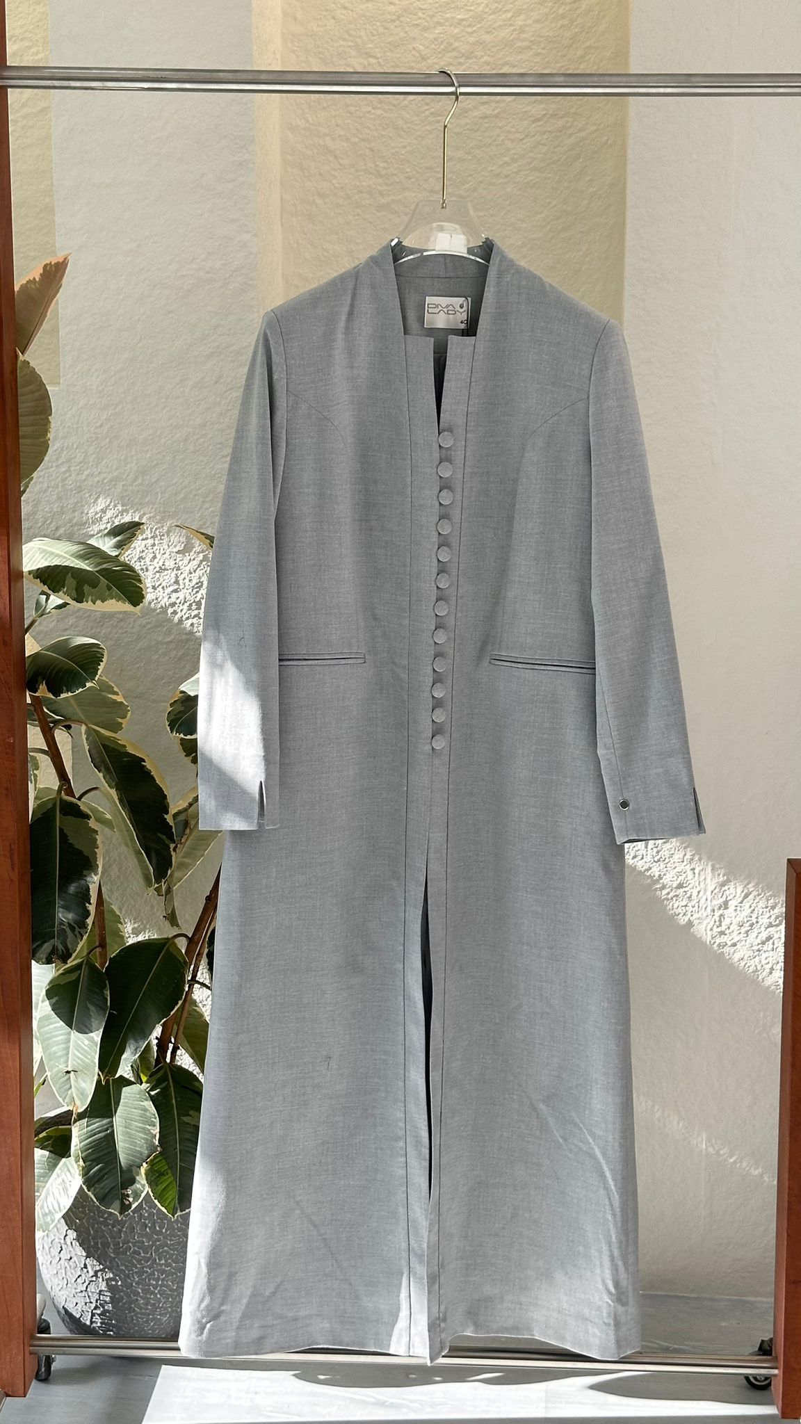 جاكيت طويل ازرار