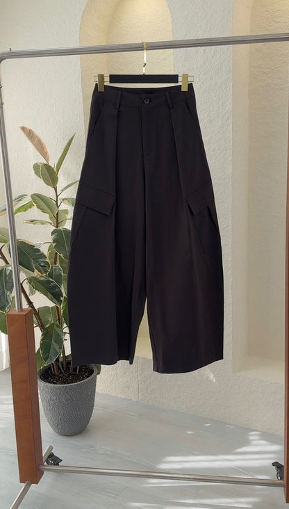 بنطلون نسائي واسع