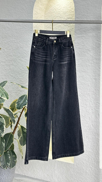 بنطلون جينز نسائي