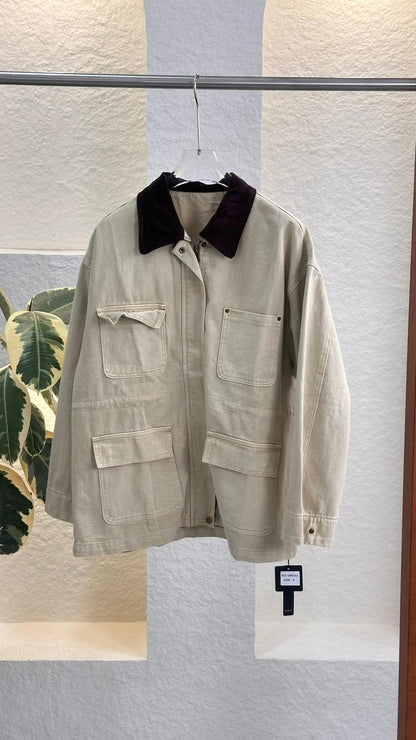 جاكيت جينز نسائي بياقة مميزة اللون