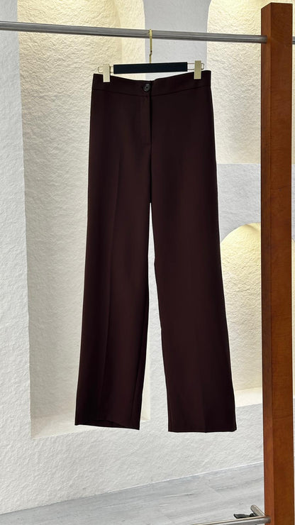 بنطلون نسائي كلاسيكي