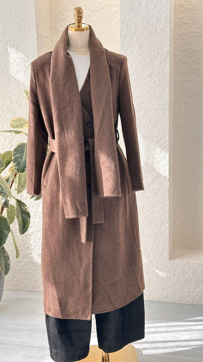 جاكيت نسائي اسكارف