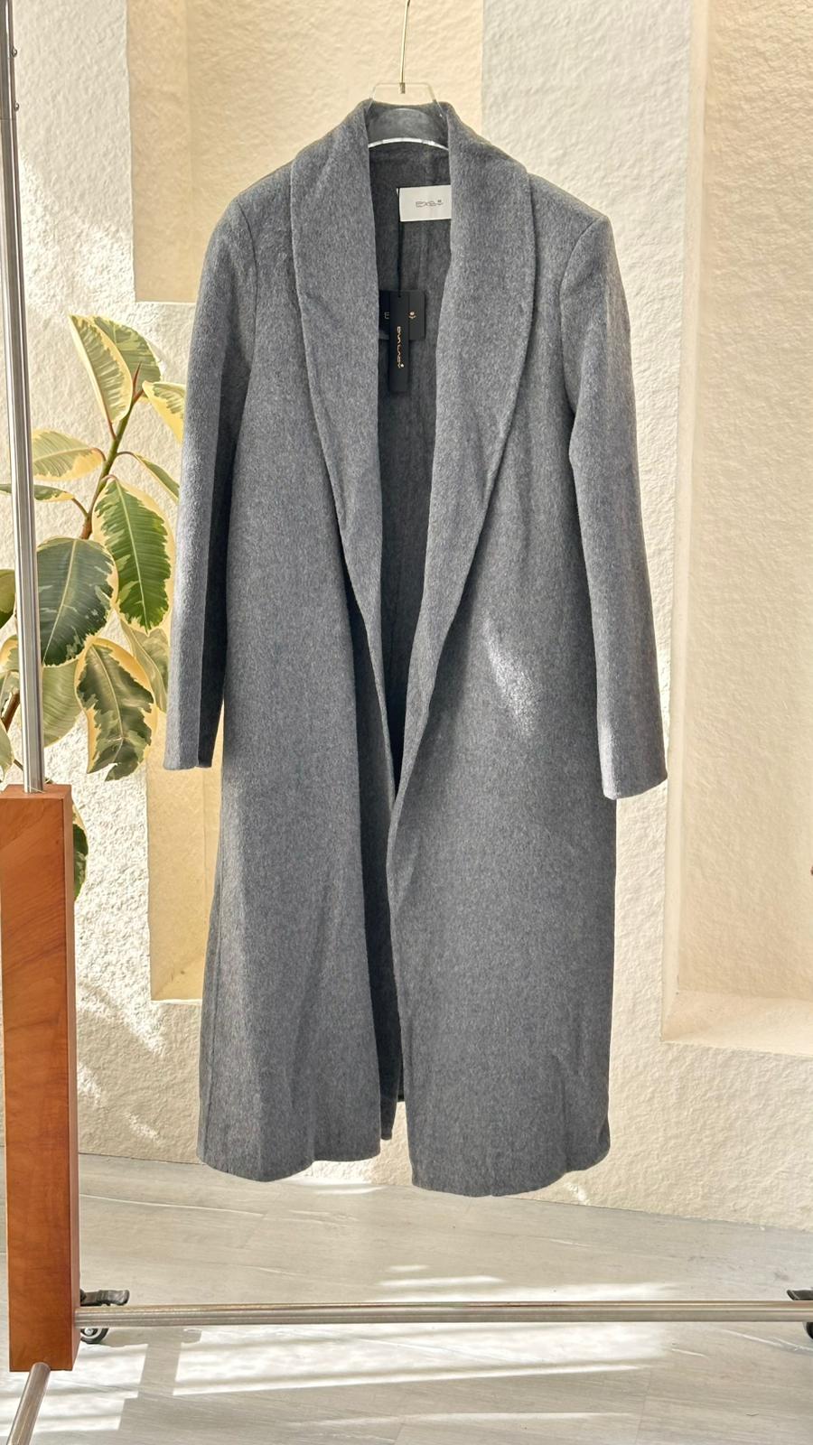 جاكيت جوخ نسائي عريض