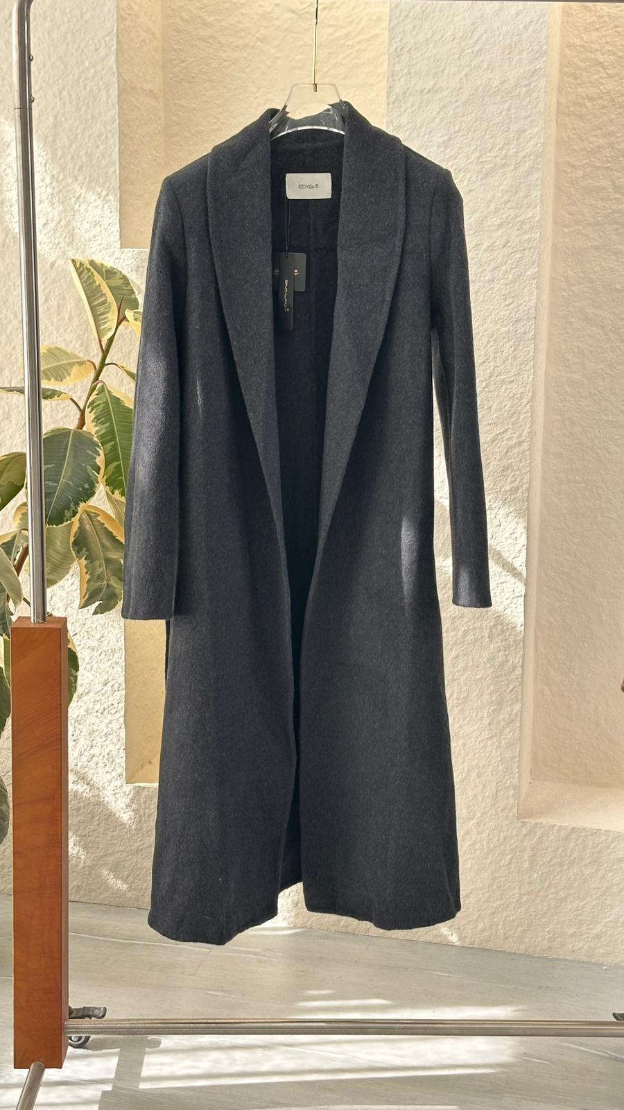 جاكيت جوخ نسائي عريض