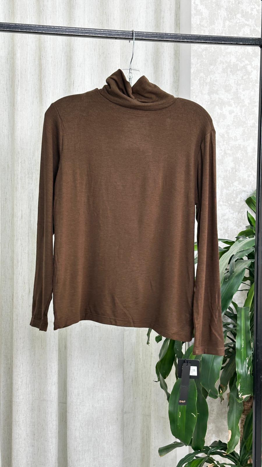 توب نسائي بسيط