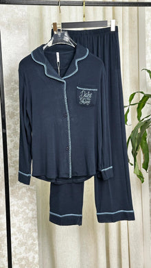 بيجامة نسائي