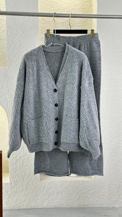 بدلة نسائي 3 قطع