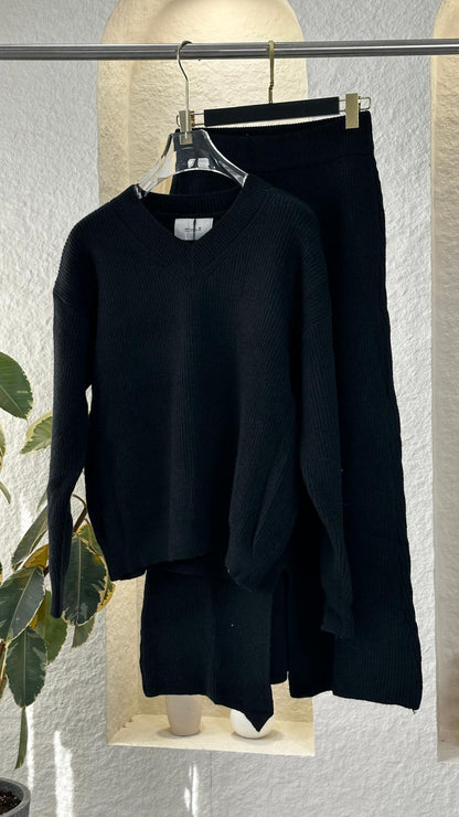 بدلة نسائي تنورة