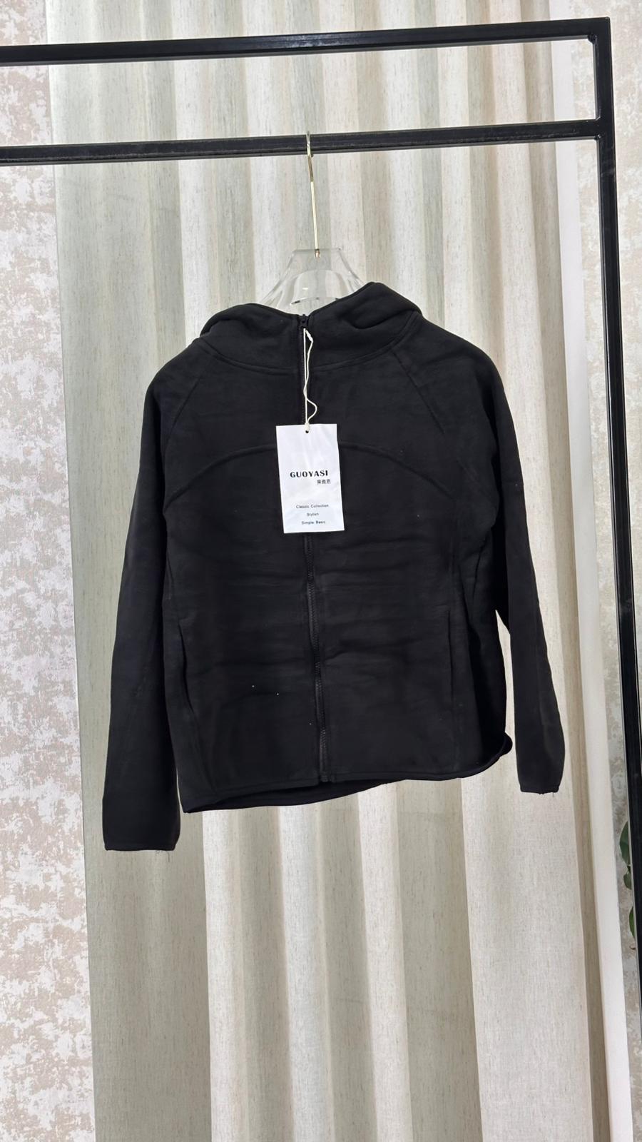 بلوفر نسائي كبوس