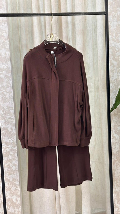 بدلة نسائي رياضية