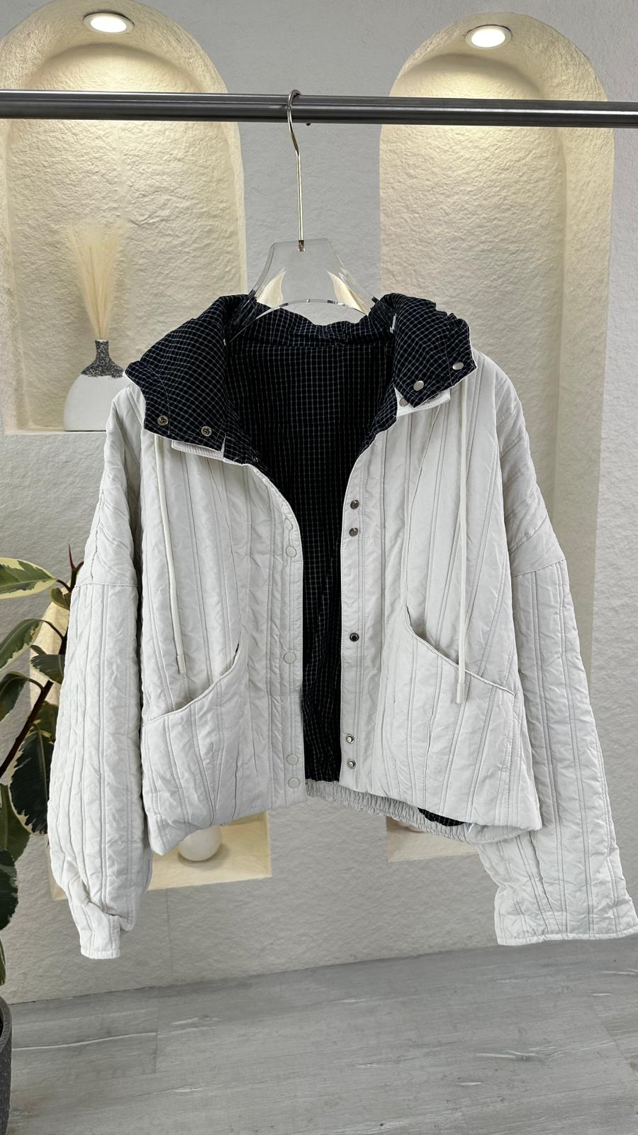 جاكيت نسائي كبوس