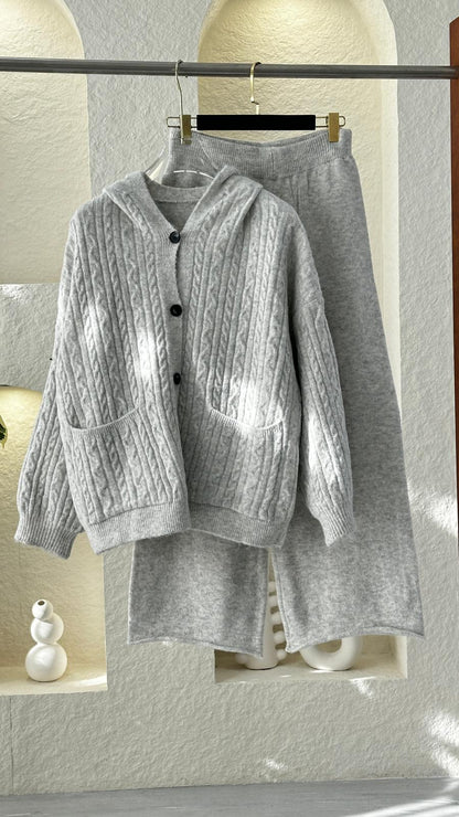 بدلة نسائي 3 قطع