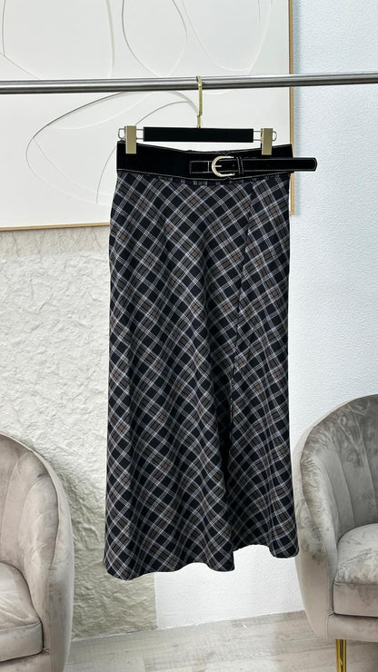 تنورة نسائي