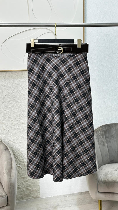 تنورة نسائي