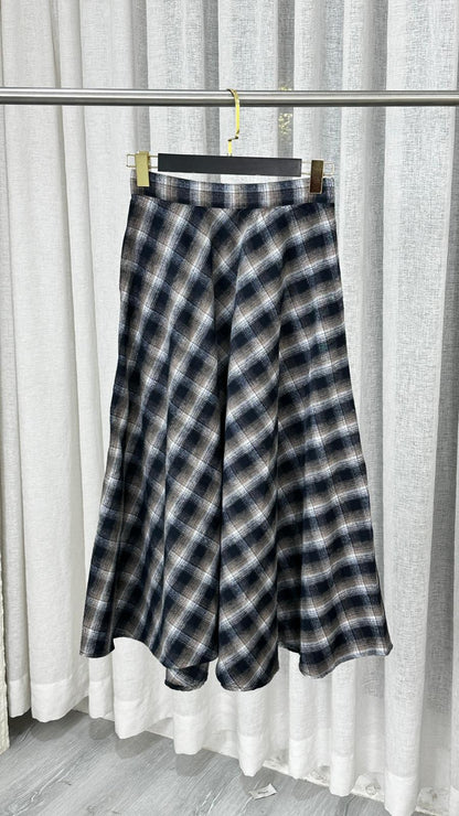 تنورة نسائي