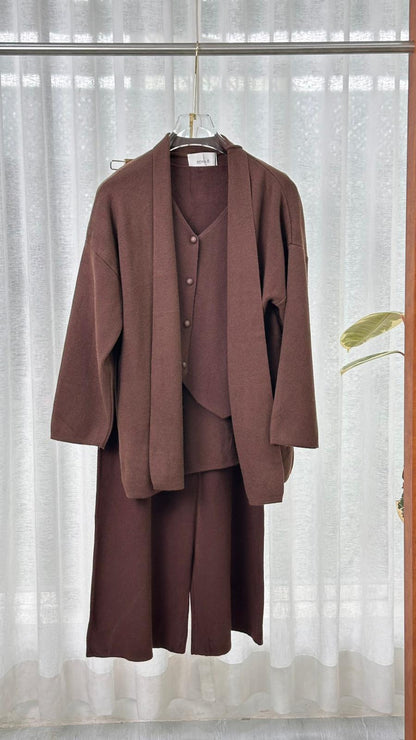 بدلة نسائي 3 قطع