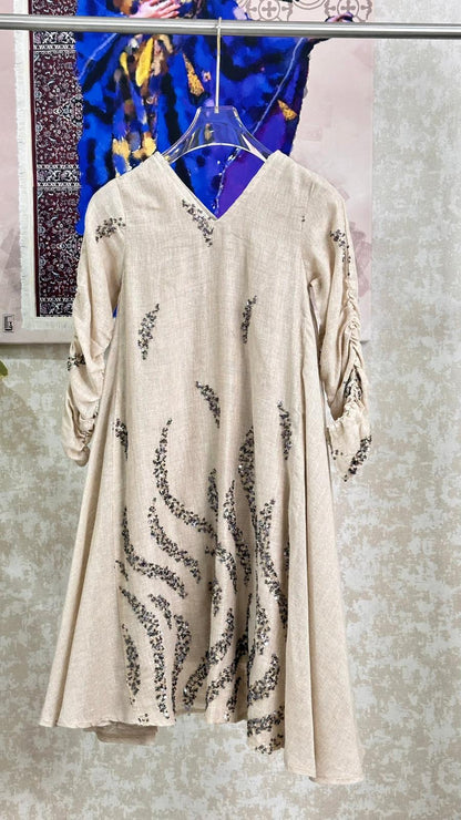 فستان بناتي