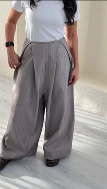 بنطلون نسائي