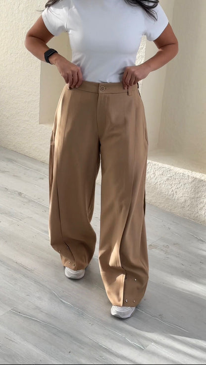 بنطلون نسائي