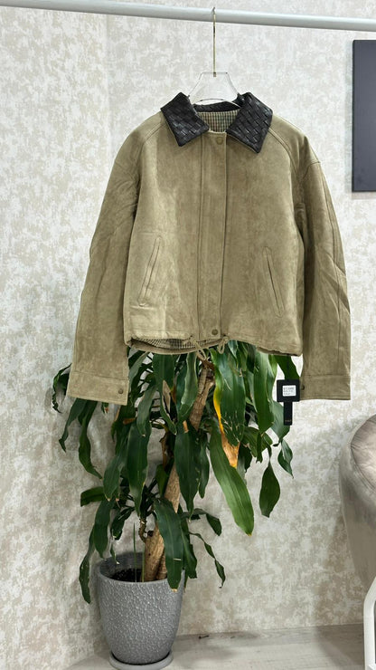 جاكيت نسائي