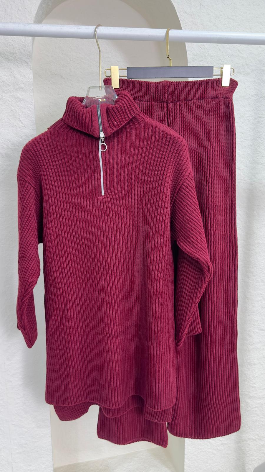 بدلة نسائي غولة سحاب